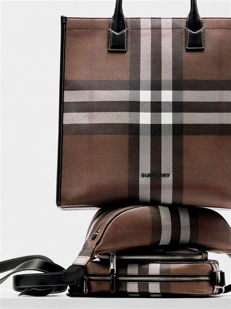 Burberry Men's Bags, Watches & Accessories 